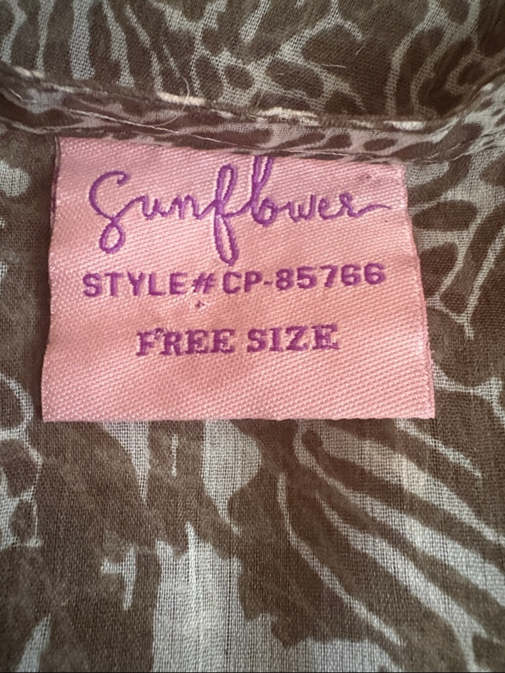 Sunflower Women’s Tan Printed Drawstring Tunic Top size M/L - Picture 6 of 7